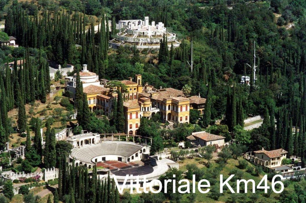 Апартаменти Civico 6 Песк'єра-дель-Гарда Екстер'єр фото